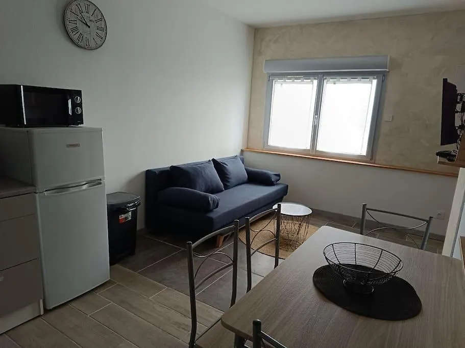 Апартаменты Appartement Sur La Viarhona Vulbens